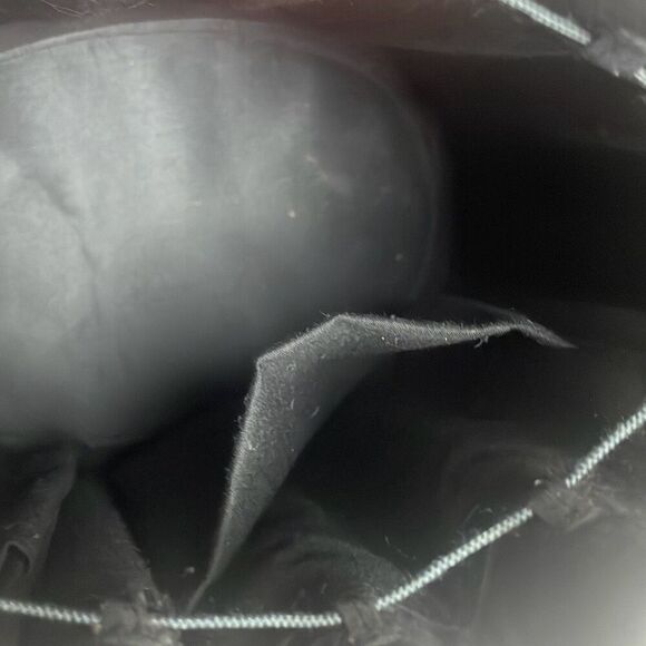 Red Straw Bucket Bag - Picture 7 of 8